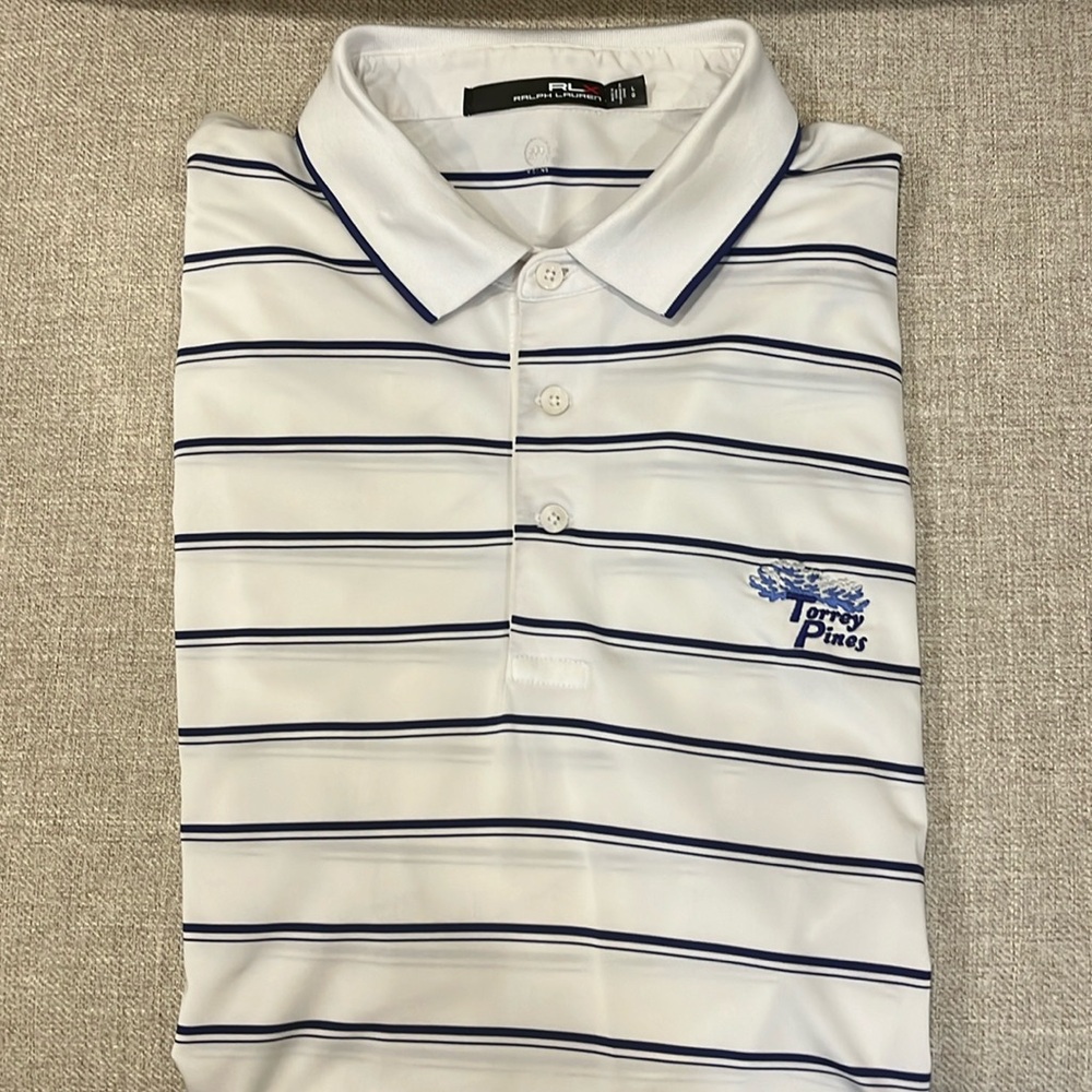 This is a like new condition RLX polo from Torrey Pines golf course Lsrge